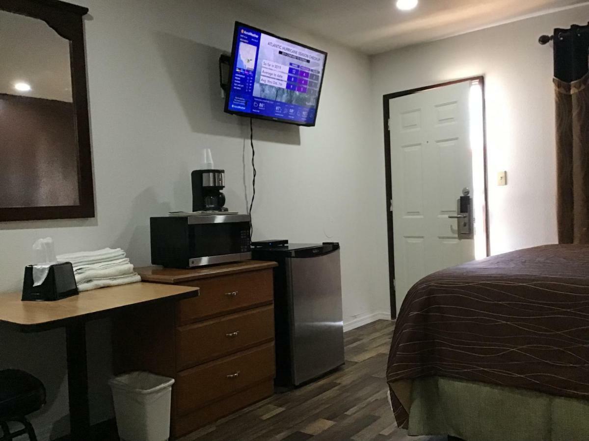 Western Motel Alva Bagian luar foto