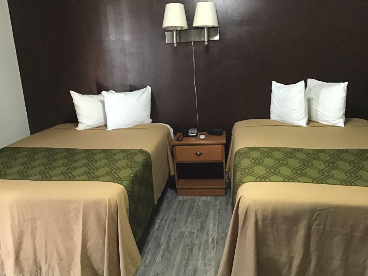 Western Motel Alva Bagian luar foto