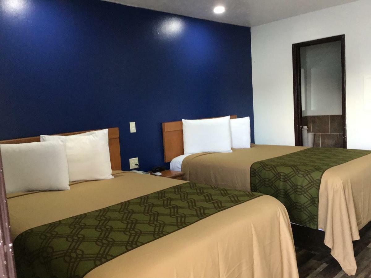 Western Motel Alva Bagian luar foto
